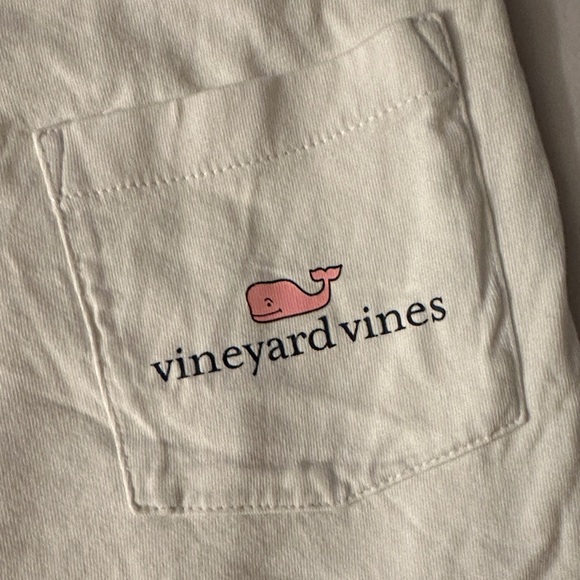 Vineyard Vines Men's Cream Long Sleeve Tee - Picture 2 of 5